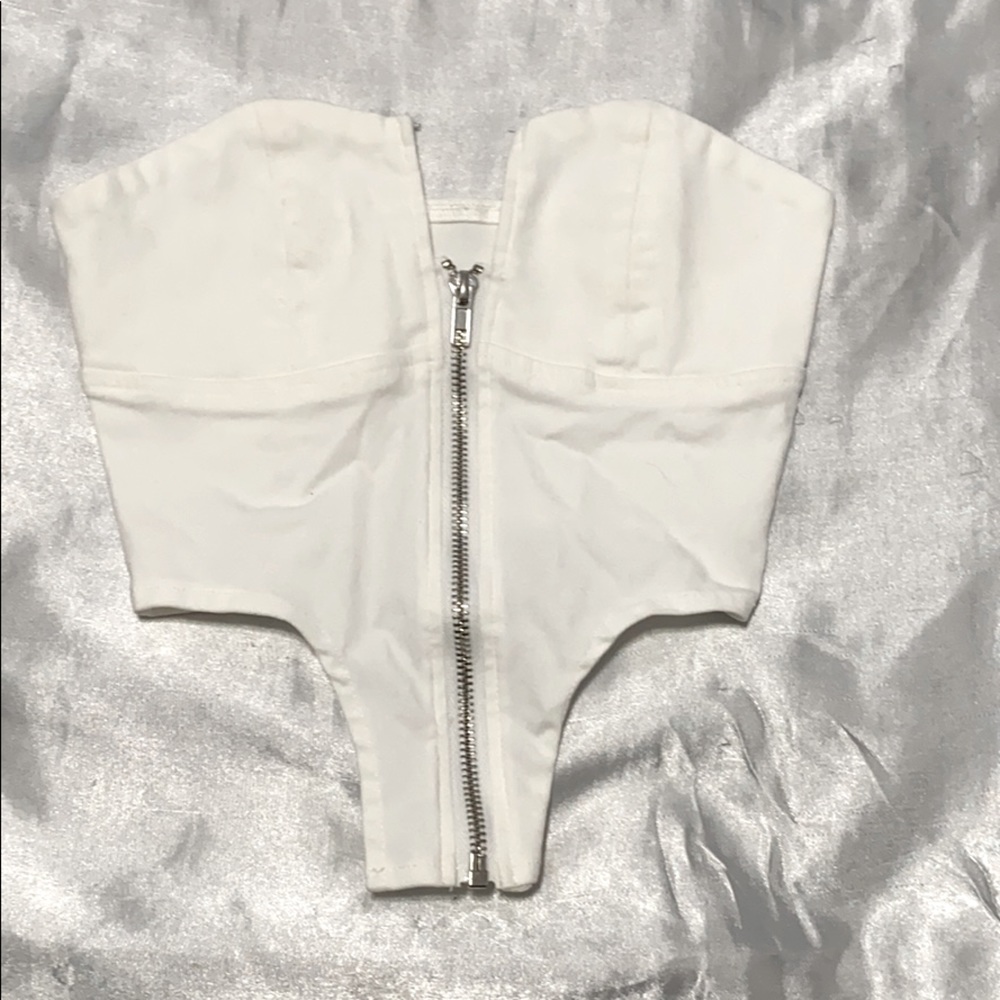 Cute dress up crop top